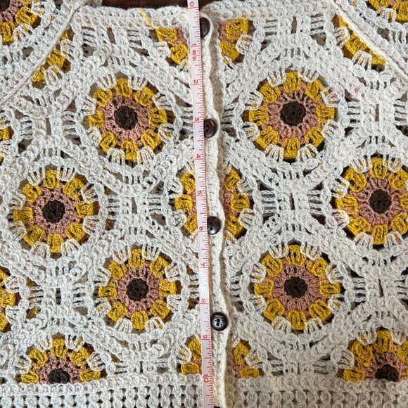 RedBerry Aussie Crochet Button-Up Top S/M - Picture 6 of 10